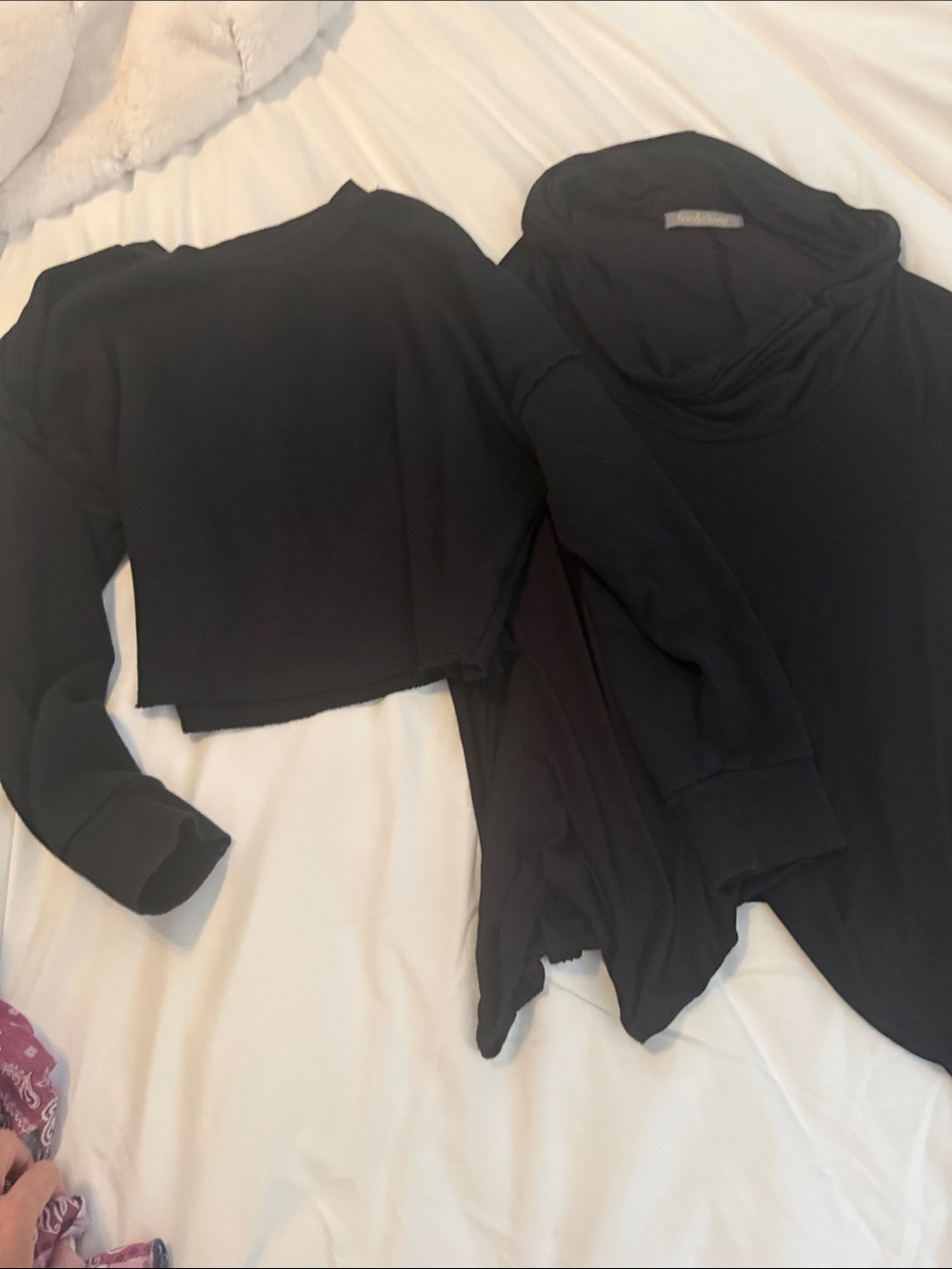 Black Women's Long Sleeve and Cropped Sweater Duo